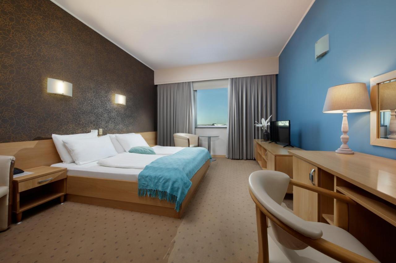 Hotel Zovko Zagreb เซสเวเต ภายนอก รูปภาพ